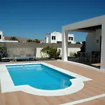 Ereza Buganvillas פלאיה בלנקה