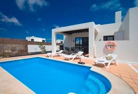 Βίλα Ereza Buganvillas